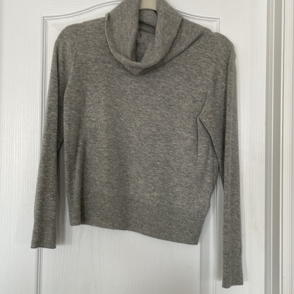 UNIQLO 100%cashmere white/grey - Picture 3 of 3